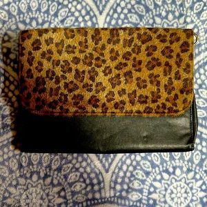Faux leather handheld clutch